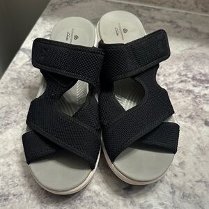 Clark’s Cloudsteppers Step Cali Reef sandals black 8.5